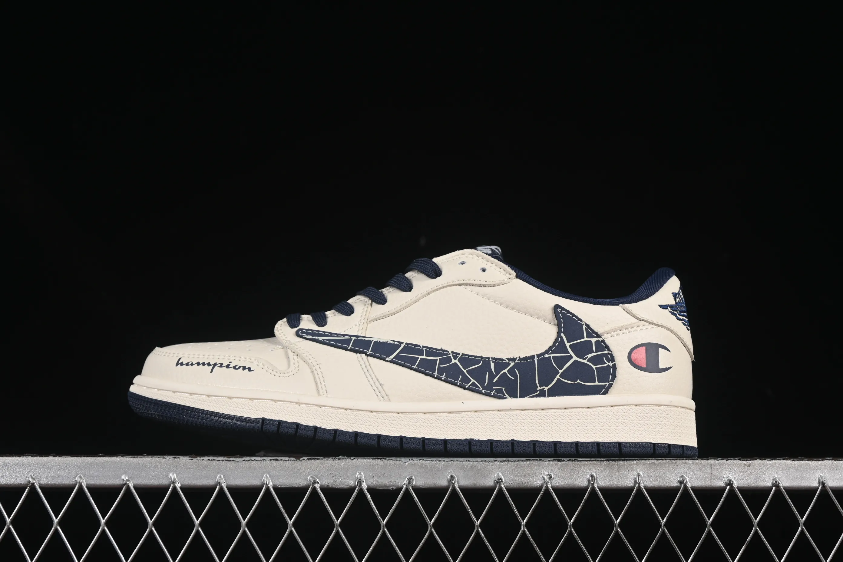 All categories Air Jordan Jordan series basketball shoes Air Jordan 1 Low High-end customized low-top sneakers Travis Scott x Fragment Design x Air Jordan 1 Low OG SP AJ1 Joe 1 championship joint crack hook low-top cultural casual sneakers LD2025-015